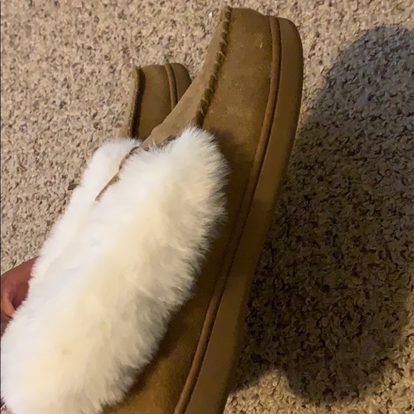 brown fluffy moccasins - Picture 3 of 3